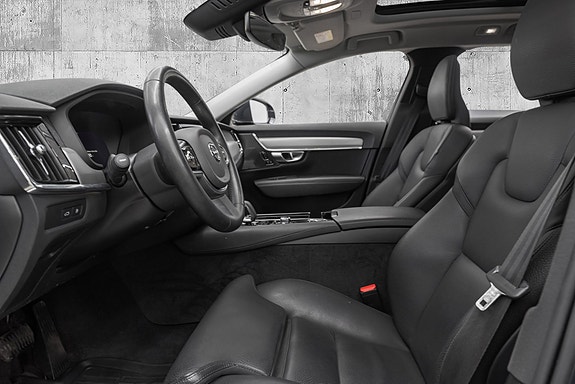 Volvo V90 11 of 28