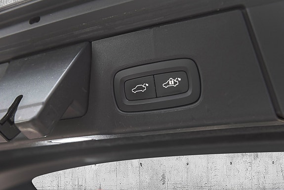 Volvo V90 23 of 28