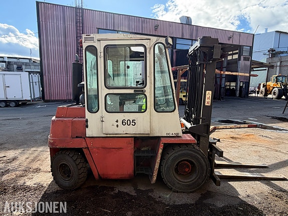 Kalmar DC 4-500 Gaffeltruck 6 of 30