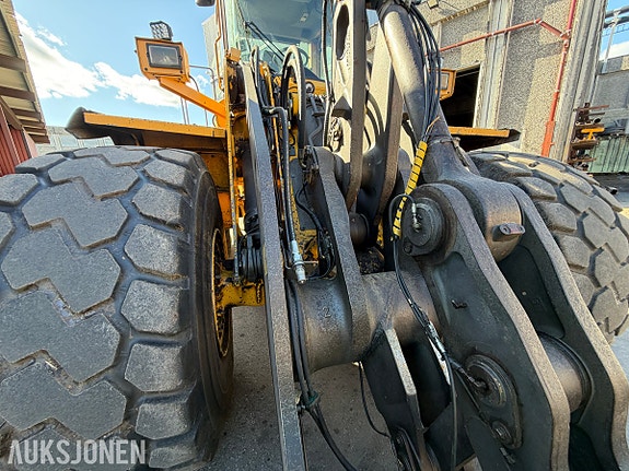 Volvo L150E hjullaster – 40 891 timer – Tamtron vekt – ryggekamera – hurtigfeste 13 of 30