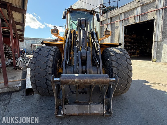 Volvo L150E hjullaster – 40 891 timer – Tamtron vekt – ryggekamera – hurtigfeste 8 of 30