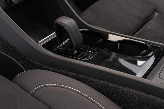 Volvo XC40 18 of 30
