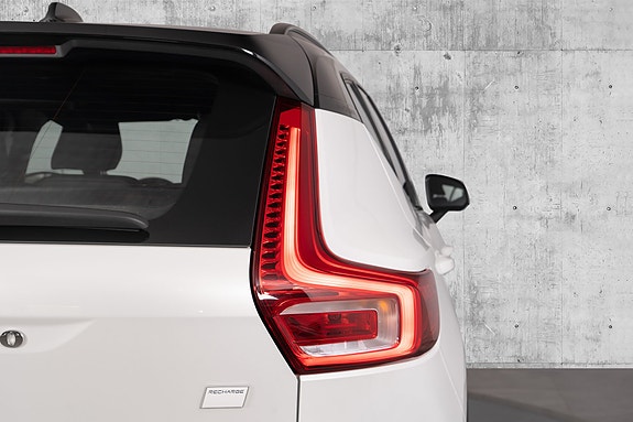 Volvo XC40 11 of 30