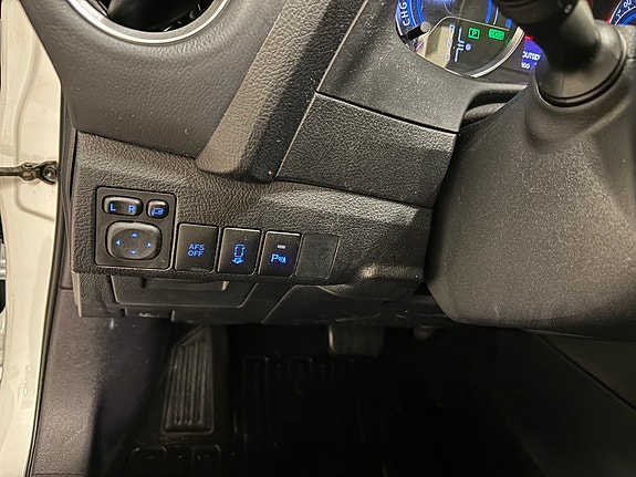 Toyota Auris 18 of 29