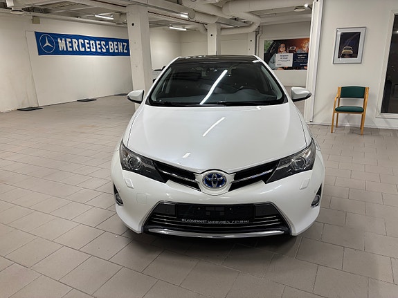 Toyota Auris 25 of 29