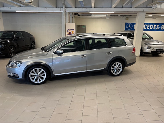 Volkswagen Passat Alltrack 26 of 26