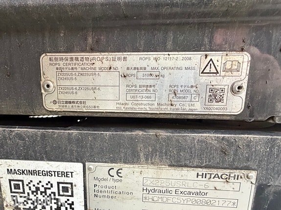 Hitachi ZX225USRLC-6 beltegraver – 7 224 timer – Rototilt R6 – Xsite PRO maskinstyring 29 of 30