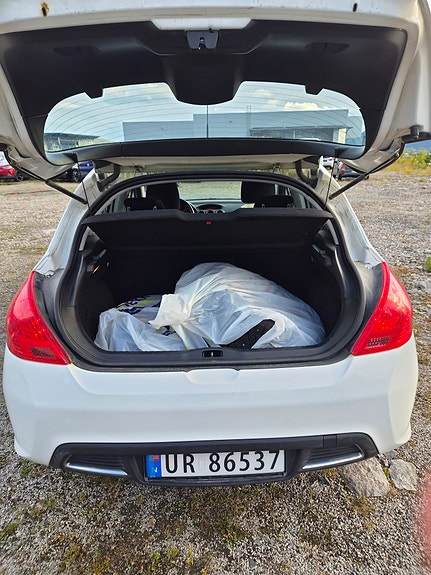 Peugeot 308 10 of 18