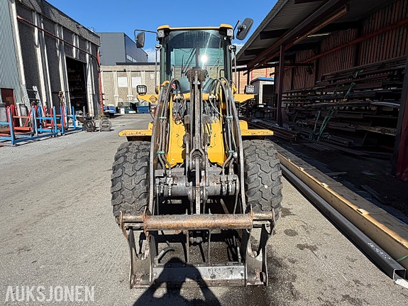 Volvo L35 hjullaster / 15 634 timer / Med skuffe / Sertifisert 9 of 30
