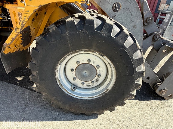 Volvo L35 hjullaster / 15 634 timer / Med skuffe / Sertifisert 25 of 30