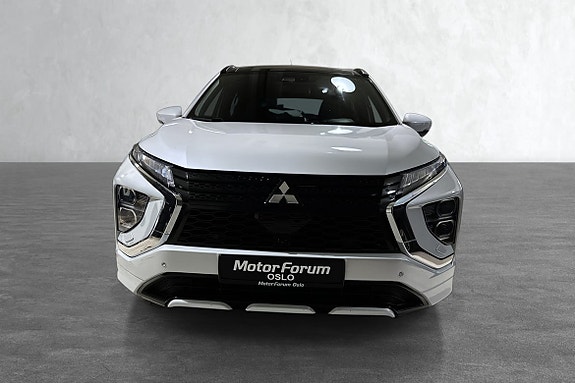 Mitsubishi Eclipse Cross 2 of 23