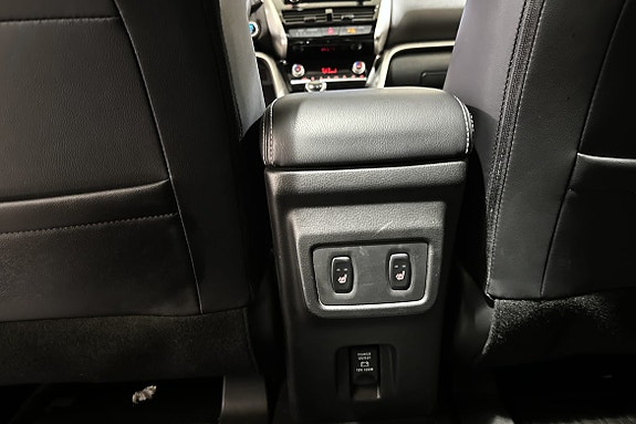 Mitsubishi Eclipse Cross 12 of 23