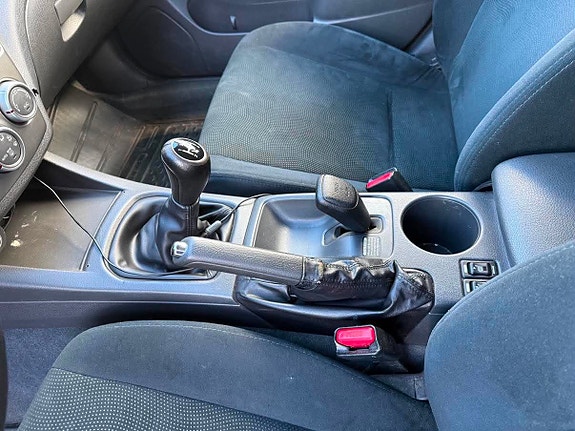 Subaru Impreza 14 of 23
