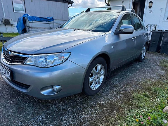 Subaru Impreza 2 of 23
