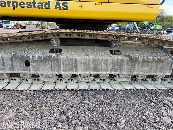 Komatsu HB215LC-3 HYBRID | ROTOTILT R6 | XSITE PRO | GJERSTAD SKUFFE | 23 TONN 26 of 30