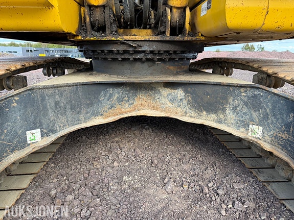 Komatsu HB215LC-3 HYBRID | ROTOTILT R6 | XSITE PRO | GJERSTAD SKUFFE | 23 TONN 21 of 30