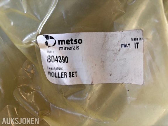 Metso 4 stk. Metso Minerals 804390 bandrullesett + 1 stk. brukt bandrullesett 5 of 10