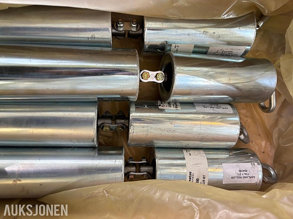 Metso 4 stk. Metso Minerals 804390 bandrullesett + 1 stk. brukt bandrullesett 2 of 10