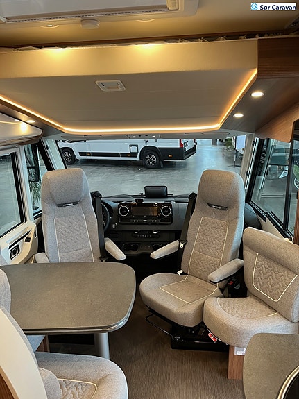 Carthago C2-tourer I 141 KB-LE  3.5t  Mercedes Messe tilbud 16 of 30