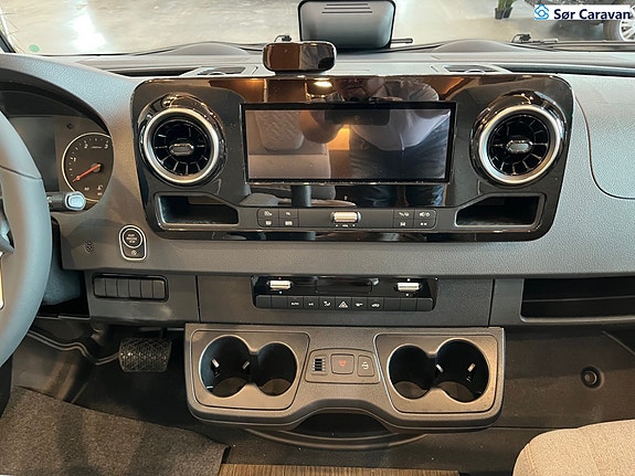 Carthago C2-tourer I 141 KB-LE  3.5t  Mercedes Messe tilbud 9 of 30