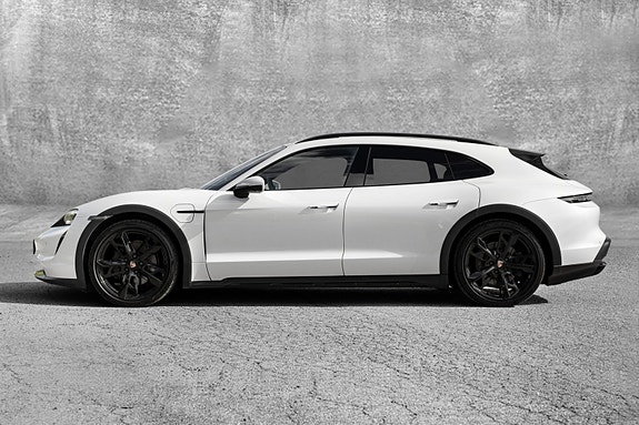 Porsche Taycan 4 9 of 30
