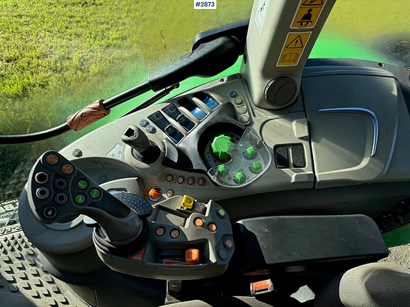 Deutz Fahr 6120 TV m/frontlaster og tvillinghjul 15 of 28