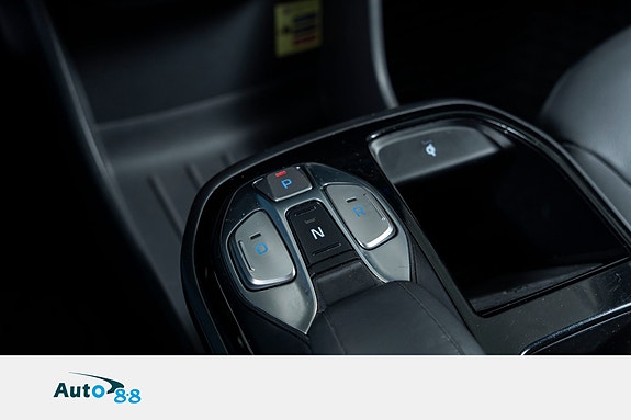 Hyundai IONIQ 19 of 30
