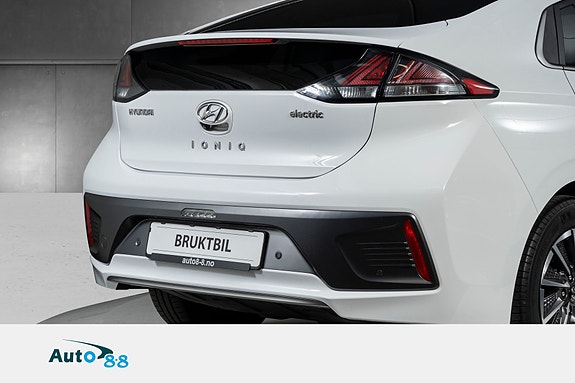 Hyundai IONIQ 4 of 30