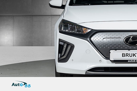 Hyundai IONIQ 6 of 30