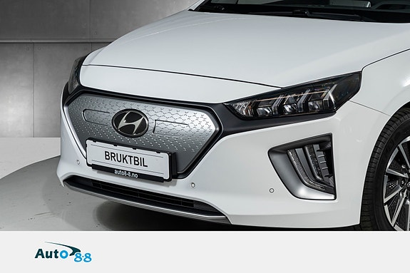 Hyundai IONIQ 7 of 30