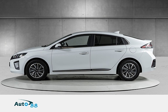Hyundai IONIQ 9 of 30