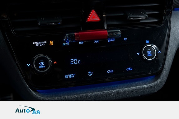 Hyundai IONIQ 18 of 30