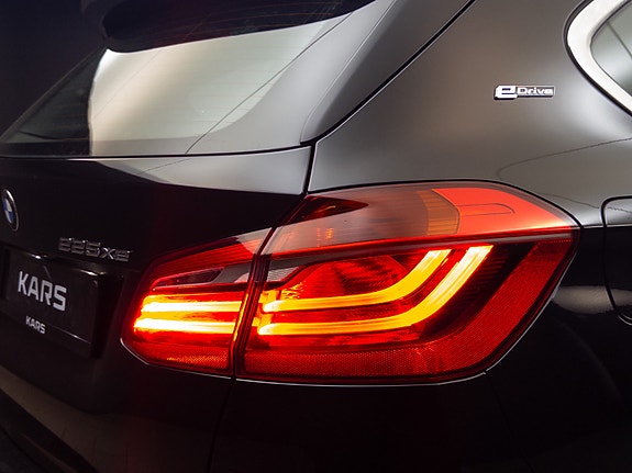 BMW 225xe 21 of 30