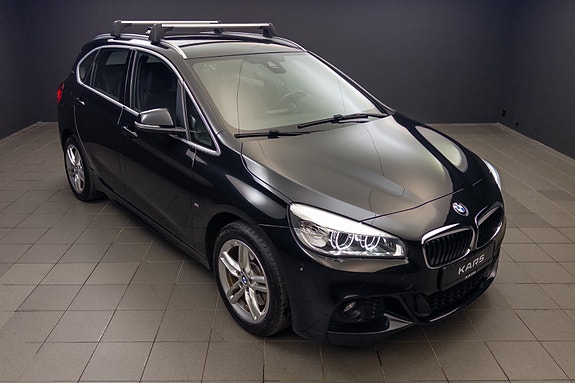 BMW 225xe 2 of 30