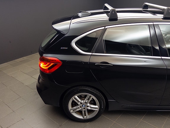 BMW 225xe 19 of 30