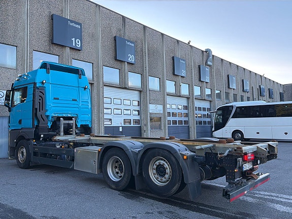 MAN TGX 26.510 6x2-2 LL CH 7 of 23