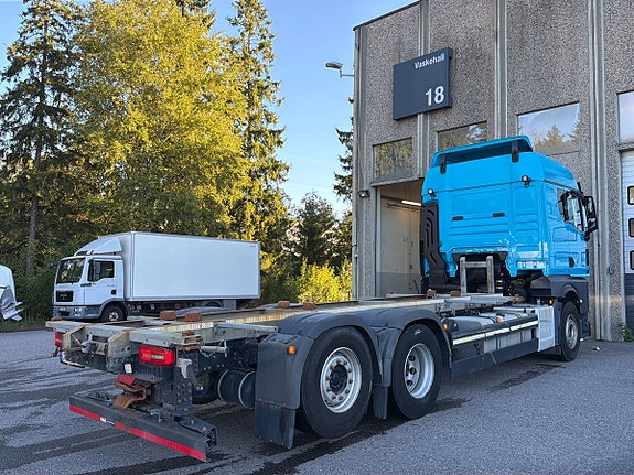 MAN TGX 26.510 6x2-2 LL CH 5 of 23