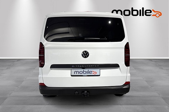 Volkswagen Transporter 8 of 16