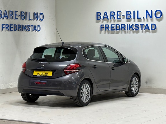 Peugeot 208 9 of 30