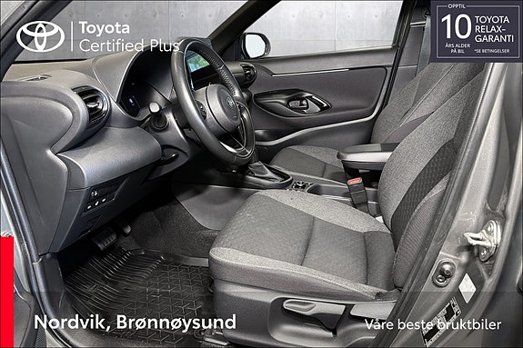 Toyota Yaris Cross 9 of 18