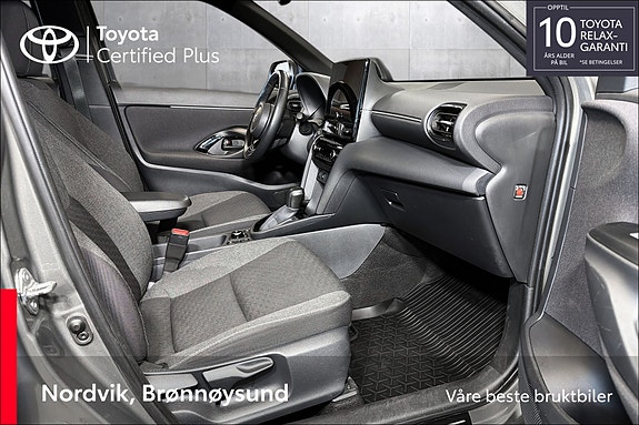 Toyota Yaris Cross 14 of 18