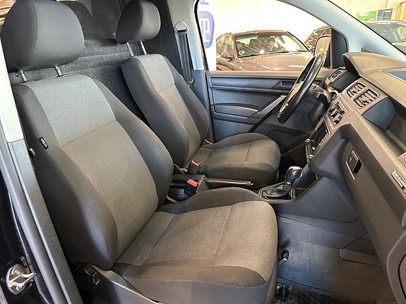 Volkswagen Caddy Maxi 20 of 30
