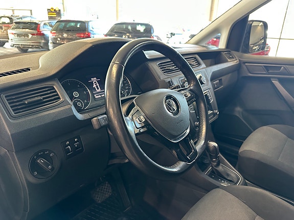 Volkswagen Caddy Maxi 19 of 30
