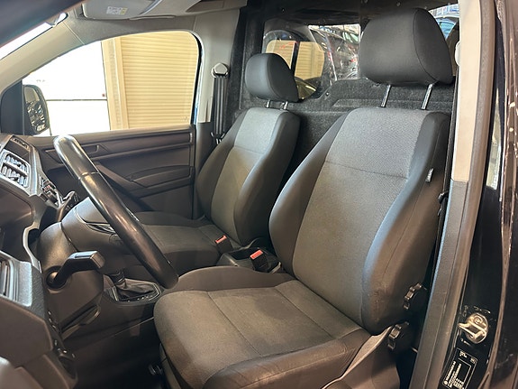 Volkswagen Caddy Maxi 13 of 30