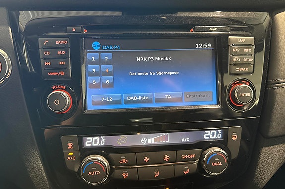 Nissan X-Trail 12 of 24
