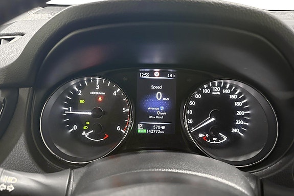 Nissan X-Trail 10 of 24