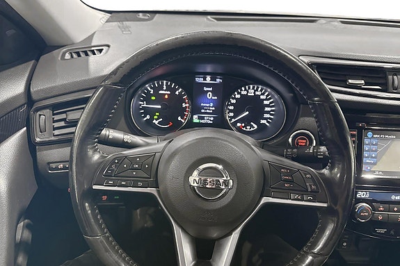 Nissan X-Trail 9 of 24