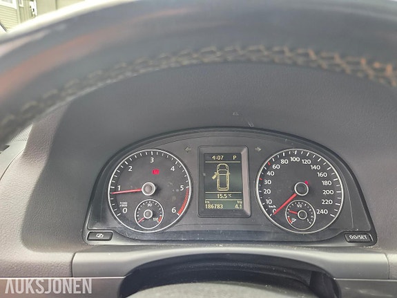 Volkswagen Touran 11 of 15