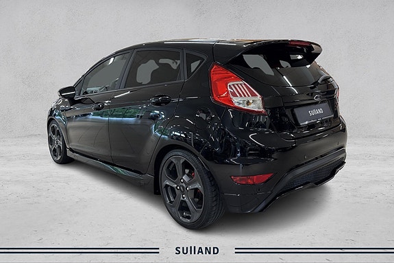 Ford Fiesta 3 of 18