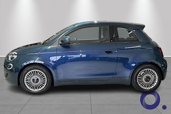 Fiat 500e 2 of 17